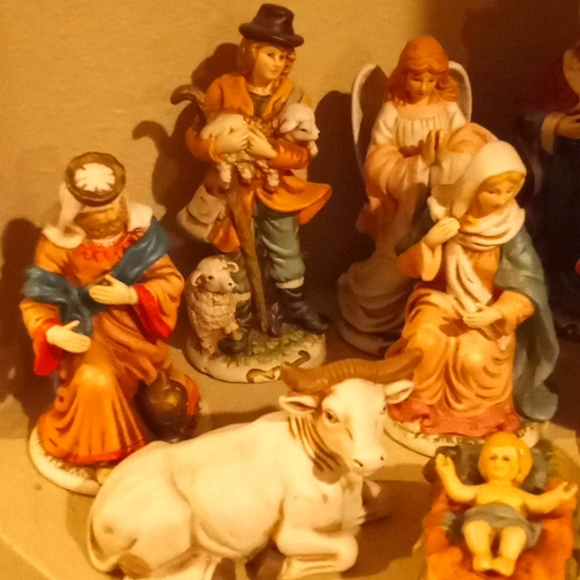 VTG- Brinn'sThe Nativity.  11 Piece Set.  Pittsburgh PA. - Picture 7 of 14